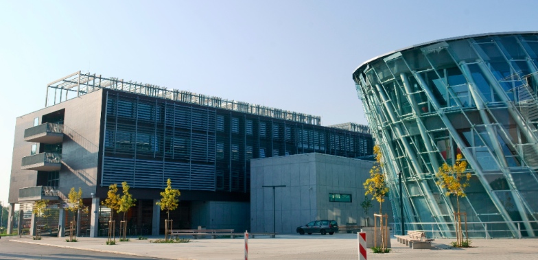 Faculty of Computer and Information Science building (left) and central, X
building (right) Faculty of Computer and Information Science (UL
FRI) building (left) and central, X building (right)